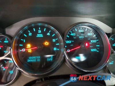 Zdjęcie 9 z 12 samochodu: 2013 CHEVROLET SILVERADO K1500 LT VIN:1GCNKSE09DZ172226 - miniatura