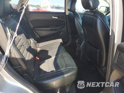 Zdjęcie 11 z 13 samochodu: 2018 FORD EDGE SE VIN:2FMPK4G92JBC50405 - miniatura