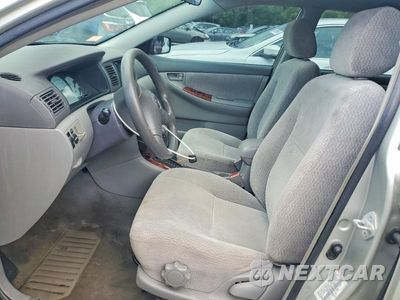 Zdjęcie 7 z 12 samochodu: 2003 TOYOTA COROLLA LE VIN:JTDBR32E230011868 - miniatura