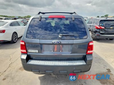 Zdjęcie 6 z 13 samochodu: 2009 FORD ESCAPE XLT VIN:1FMCU03729KA09533 - miniatura