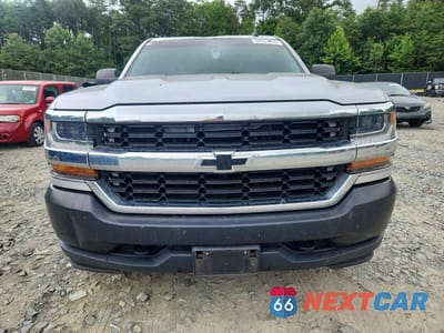 Piąte zdjęcie samochodu w środku: 2017 CHEVROLET SILVERADO K1500 VIN:1GCVKNEC8HZ208196 - miniatura