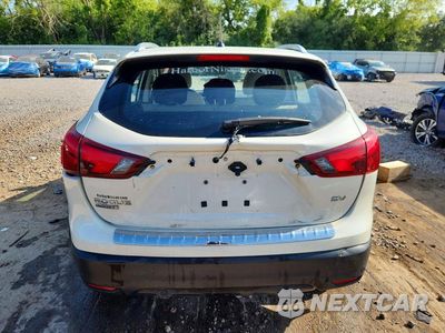 Zdjęcie 6 z 13 samochodu: 2019 NISSAN ROGUE SPORT SV VIN:JN1BJ1CP4KW238845 - miniatura