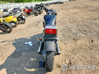 Czwarte zdjęcie samochodu z boku: 1985 SUZUKI GV1200 VIN:JS1VV71L2F2101444 - miniatura