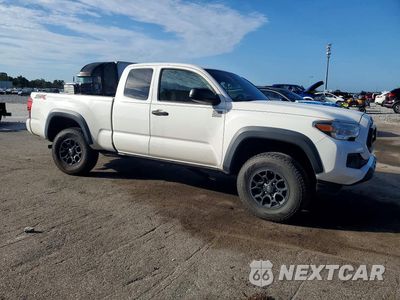 Czwarte zdjęcie samochodu z boku: 2020 TOYOTA TACOMA SR VIN:5TFRX5GN1LX169070 - miniatura