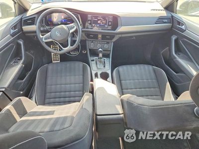 Zdjęcie 8 z 12 samochodu: 2024 VOLKSWAGEN JETTA SPORT VIN:3VWBM7BU3RM041073 - miniatura