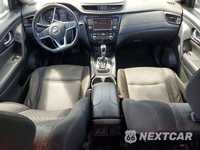 Zdjęcie 8 z 13 samochodu: 2019 NISSAN ROGUE SV VIN:JN8AT2MT6KW259706 - miniatura