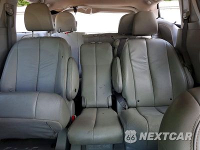 Zdjęcie 10 z 13 samochodu: 2011 TOYOTA SIENNA XLE 8-PASSENGER VIN:5TDYK3DC2BS038459 - miniatura