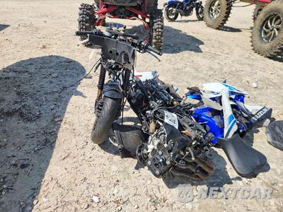 Drugie zdjęcie samochodu z przodu: 2006 SUZUKI GSX-R750 K6 VIN:JS1GR7KA662109959 - miniatura