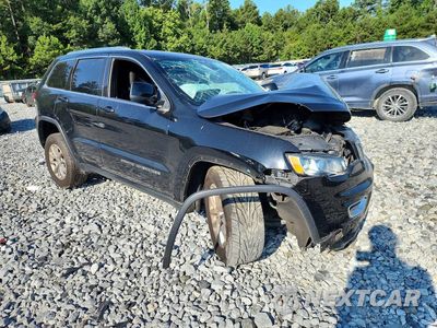 Czwarte zdjęcie samochodu z boku: 2021 JEEP GRAND CHEROKEE LAREDO VIN:1C4RJEAG3MC546731 - miniatura