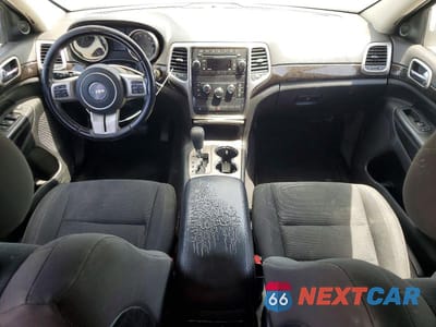 Zdjęcie 8 z 13 samochodu: 2013 JEEP GRAND CHEROKEE LAREDO VIN:1C4RJEAG4DC648569 - miniatura