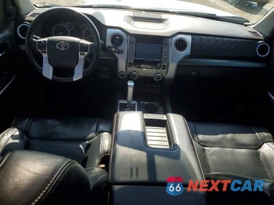 Zdjęcie 8 z 13 samochodu: 2014 TOYOTA TUNDRA CREWMAX PLATINUM VIN:5TFAW5F10EX403832 - miniatura
