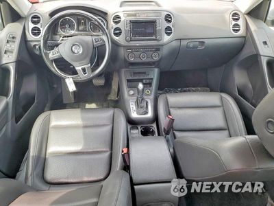 Zdjęcie 8 z 13 samochodu: 2017 VOLKSWAGEN TIGUAN S VIN:WVGBV7AX5HW512727 - miniatura