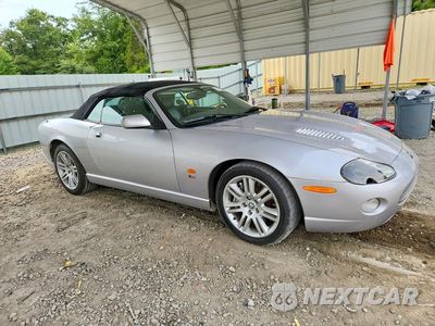 Czwarte zdjęcie samochodu z boku: 2006 JAGUAR XKR VIN:SAJDA42B563A45676 - miniatura