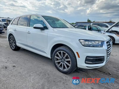 Czwarte zdjęcie samochodu z boku: 2018 AUDI Q7 PREMIUM PLUS VIN:WA1LHAF77JD035283 - miniatura