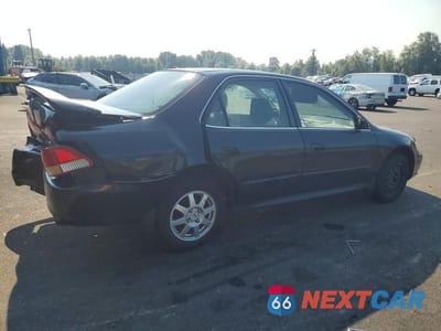 Trzecie zdjęcie samochodu z tyłu: 2002 HONDA ACCORD SE VIN:JHMCG56722C031583 - miniatura