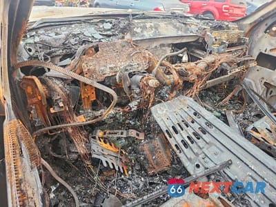 Zdjęcie 8 z 12 samochodu: 2007 CHEVROLET SUBURBAN K1500 VIN:3GNFK16347G184898 - miniatura