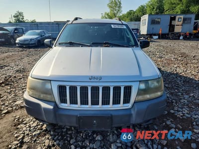 Piąte zdjęcie samochodu w środku: 2024 JEEP GRAND CHEROKEE LAREDO VIN:1J4GX48S74C328408 - miniatura