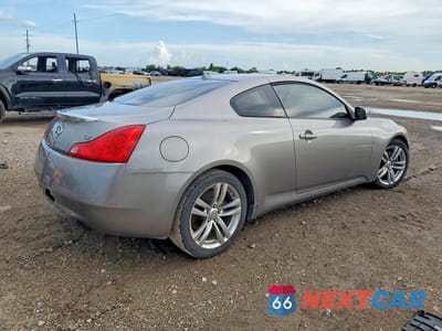 Trzecie zdjęcie samochodu z tyłu: 2009 INFINITI G37 COUPE BASE VIN:JNKCV64E49M604601 - miniatura