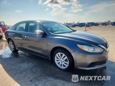 Czwarte zdjęcie samochodu z boku: 2018 NISSAN ALTIMA 2.5 S VIN:1N4AL3APXJC215478 - miniatura