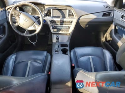Zdjęcie 8 z 12 samochodu: 2016 HYUNDAI SONATA PLUG-IN HYBRID LIMITED VIN:KMHE54L23GA021470 - miniatura