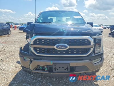 Piąte zdjęcie samochodu w środku: 2022 FORD F150 SUPERCREW VIN:1FTFW1ED0NFC18440 - miniatura
