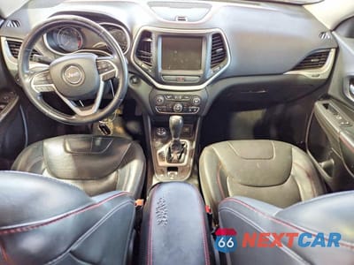 Zdjęcie 8 z 13 samochodu: 2015 JEEP CHEROKEE TRAILHAWK VIN:1C4PJMBS3FW680872 - miniatura
