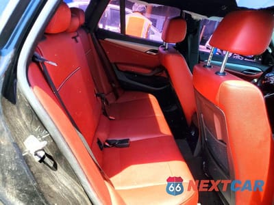 Zdjęcie 10 z 12 samochodu: 2014 BMW X1 XDRIVE28I VIN:WBAVL1C54EVY19868 - miniatura