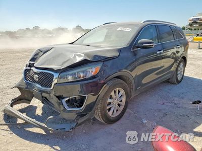 2017 KIA SORENTO LX 5XYPGDA33HG206722 - główne zdjęcie licytacji z USA - miniatura