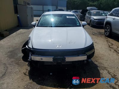 Piąte zdjęcie samochodu w środku: 2025 HYUNDAI SONATA SEL VIN:KMHL64JA3SA468050 - miniatura
