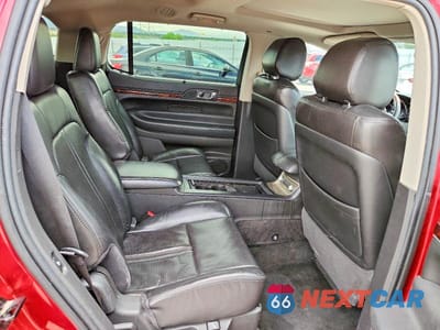 Zdjęcie 11 z 13 samochodu: 2012 LINCOLN MKT VIN:2LMHJ5AT1CBL50665 - miniatura
