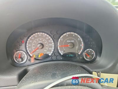 Zdjęcie 9 z 13 samochodu: 2005 JEEP LIBERTY SPORT VIN:1J4GL48K85W572886 - miniatura