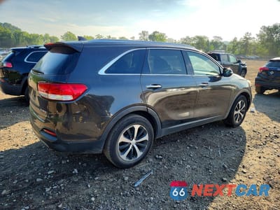 Trzecie zdjęcie samochodu z tyłu: 2017 KIA SORENTO EX VIN:5XYPHDA11HG253646 - miniatura