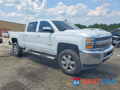 Czwarte zdjęcie samochodu z boku: 2019 CHEVROLET SILVERADO C2500 HEAVY DUTY LT VIN:1GC1CSEG7KF213444 - miniatura