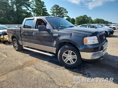 Czwarte zdjęcie samochodu z boku: 2006 FORD F150 SUPERCREW VIN:1FTRW12WX6FA54568 - miniatura