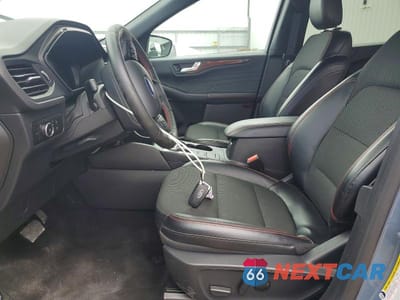Zdjęcie 7 z 13 samochodu: 2025 FORD ESCAPE ST LINE SELECT VIN:1FMCU9NA2SUB43076 - miniatura