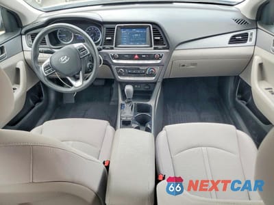 Zdjęcie 8 z 12 samochodu: 2018 HYUNDAI SONATA ECO VIN:5NPE24AAXJH701325 - miniatura