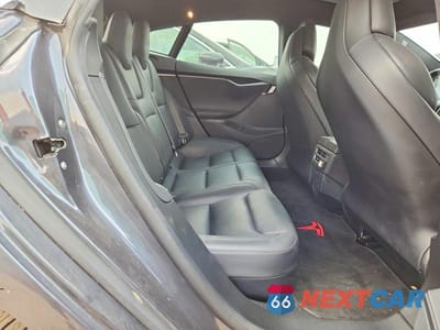 Zdjęcie 10 z 13 samochodu: 2018 TESLA MODEL S VIN:5YJSA1E27JF298815 - miniatura