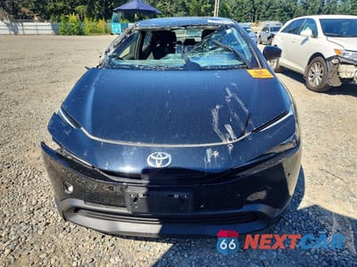 Piąte zdjęcie samochodu w środku: 2025 TOYOTA PRIUS LE VIN:JTDADABU3S3029539 - miniatura