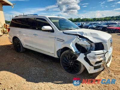 Czwarte zdjęcie samochodu z boku: 2020 LINCOLN NAVIGATOR RESERVE VIN:5LMJJ2LT6LEL19373 - miniatura