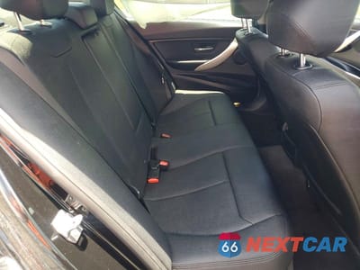 Zdjęcie 10 z 12 samochodu: 2018 BMW 320 I VIN:WBA8E1G52JNU90308 - miniatura