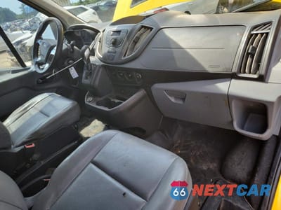 Zdjęcie 8 z 12 samochodu: 2017 FORD TRANSIT T-150 DELIVERY VAN VIN:1FTYE2CM0HKB10819 - miniatura