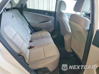 Zdjęcie 11 z 13 samochodu: 2018 HYUNDAI TUCSON SEL VIN:KM8J3CA46JU713599 - miniatura