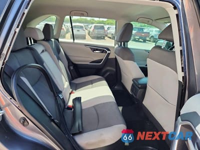 Zdjęcie 11 z 13 samochodu: 2021 TOYOTA RAV4 XLE VIN:4T3RWRFV2MU039056 - miniatura