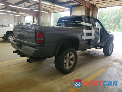 Trzecie zdjęcie samochodu z tyłu: 1999 DODGE RAM 1500 VIN:1B7HF13Z6XJ621636 - miniatura