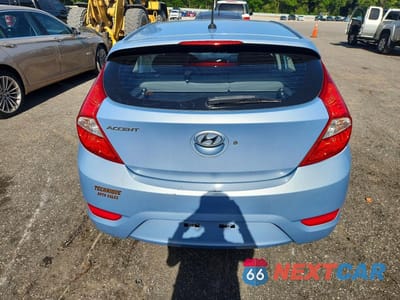 Zdjęcie 6 z 13 samochodu: 2014 HYUNDAI ACCENT SE VIN:KMHCU5AE2EU151443 - miniatura