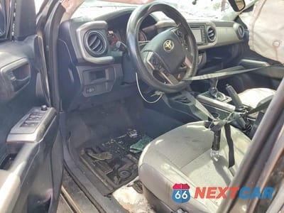 Zdjęcie 8 z 12 samochodu: 2016 TOYOTA TACOMA SR5 V6 VIN:3TMAZ5CN4GM023464 - miniatura