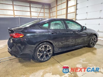 Trzecie zdjęcie samochodu z tyłu: 2025 BMW 228 VIN:WBA23GG06S7S53409 - miniatura