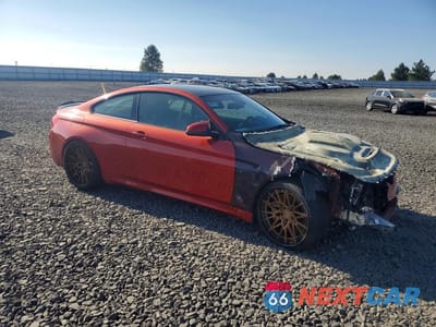 Czwarte zdjęcie samochodu z boku: 2015 BMW M4 VIN:WBS3R9C59FK332247 - miniatura