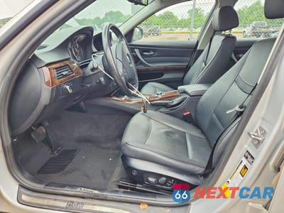 Zdjęcie 7 z 12 samochodu: 2011 BMW 328 XI VIN:WBAPK7C50BA974127 - miniatura