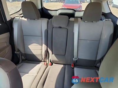 Zdjęcie 10 z 13 samochodu: 2014 FORD ESCAPE SE VIN:1FMCU0GX8EUC29817 - miniatura